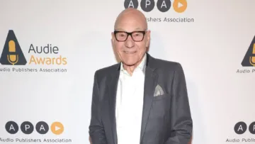 อาลัยรัก เซอร์แพทริก สจ๊วต (Patrick Stewart) ตำนาน Star Trek และ X-Men เสียชีวิตในวัย 86 ปี